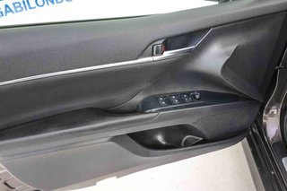 Toyota Camry 2.5 220H Advance