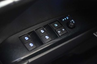 Toyota Camry 2.5 220H Advance