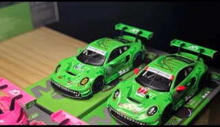 Mini GT Set 4 Porsche Rexy Roxy