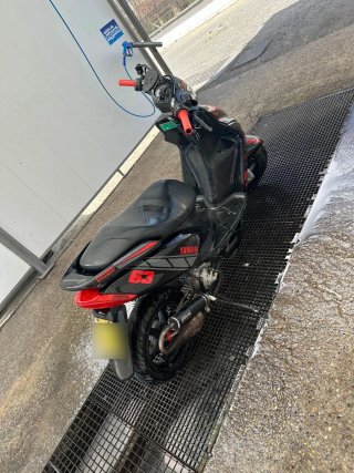 Yamaha Jog RR Scooter Negra