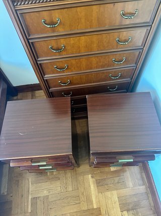 2 Mesitas de Noche Madera