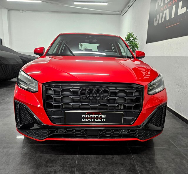 AUDI Q2 Black Line 30 TDI S tronic