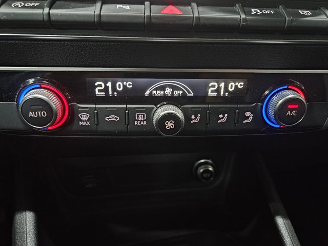 AUDI Q2 Black Line 30 TDI S tronic