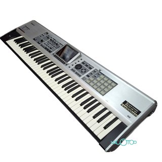 TECLADO ELECTRONICO ROLAND FANTOM X7