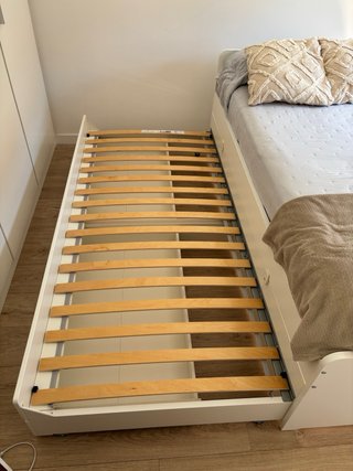 Cama nido blanca con cajones + colchón.