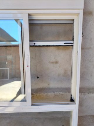 3 Ventanas Aluminio con Persiana