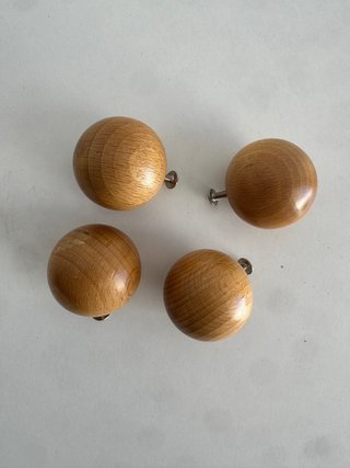 Lote 4 pomos madera