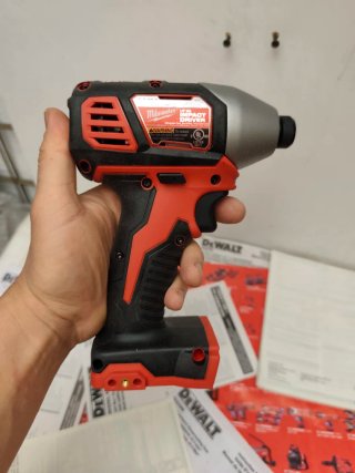Milwaukee M18 BID-0 Impacto
