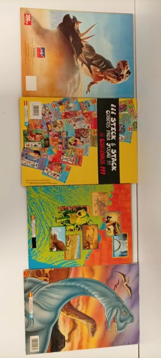 LOTE DE ALBUM DI DINOSAURI