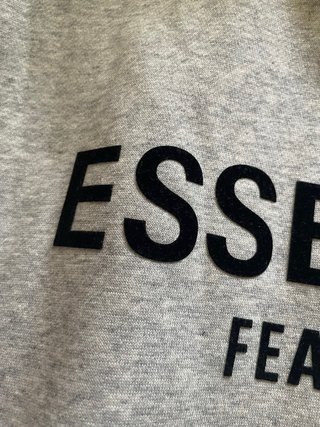 Sudadera Essentials Gris Nueva