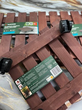 Set di 3 supporti rotondi per piante Parkside