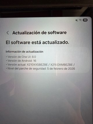 Samsung Galaxy Tab A9+ con funda