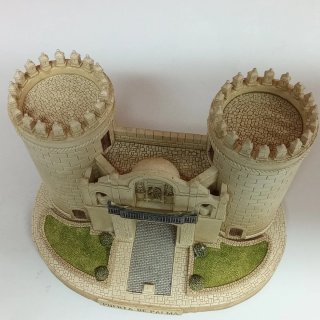 Maqueta Puerta de Palma de Badajoz . Leer