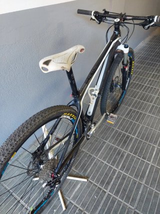 Bicicleta mtb carbono CUBE REACTION GTC RACE 29