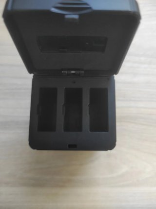 Cargador Baterías Dron DJI Tello Negro