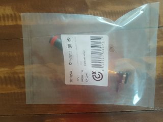 Pastillas traseras W203 C320 con avisador nuevas