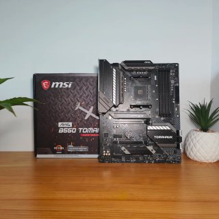 Placa base MSI MAG B550 TOMAHAWK AM4