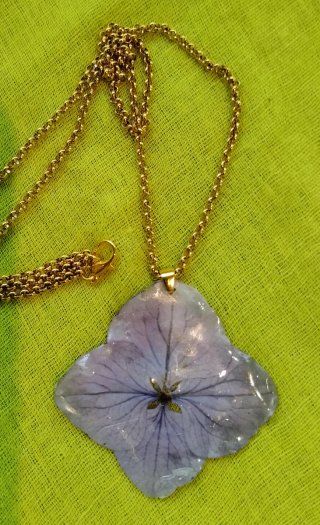 Collana fiore di ortensia