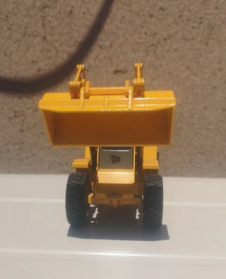 Maqueta JCB 435