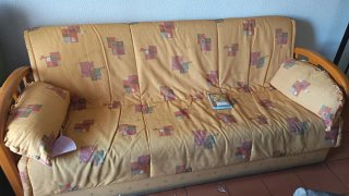 Sofá Cama Multicolor Tela y Madera