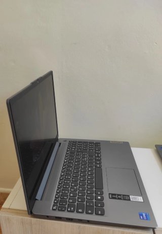 Lote 2 Laptops Lenovo | i7 13th| 16GB| 1 TB