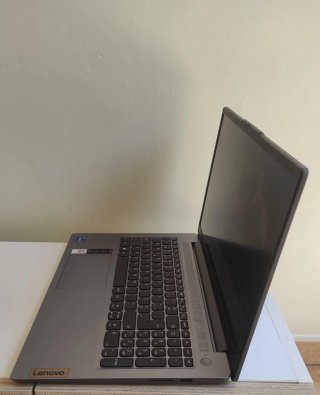 Lote 2 Laptops Lenovo | i7 13th| 16GB| 1 TB