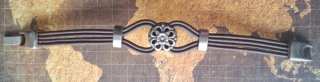 Pulsera Cuero y Zamak Artesanal
