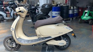 Moto Efun Pusa 90 Beige Eléctrica