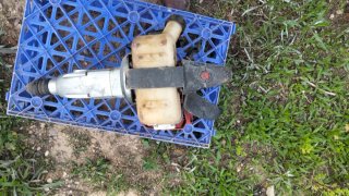 Martillo percutor a gasolina