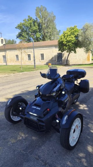 Can-Am Ryker Rally 900