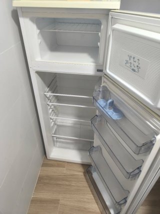 Nevera blanca TECHWOOD