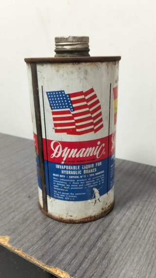 Set di lattine antiche per auto