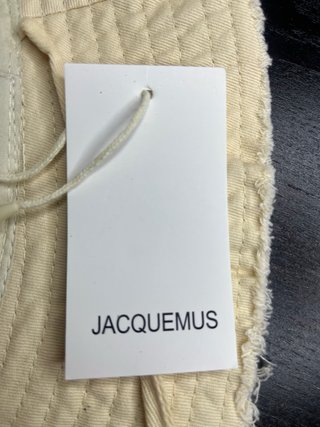 Gorro bucket Jacquemus beige Con etiqueta