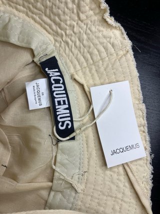 Gorro bucket Jacquemus beige Con etiqueta