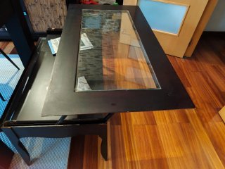 Mesa elevable cristal y madera