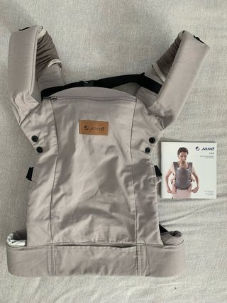 Mochila Porta Bebé Jane Like Gris