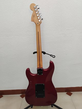Fender Squier Stratocaster Candy Apple Red