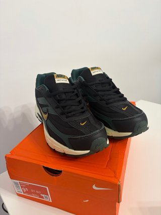 Nike Initiator Negro/Verde Talla 43