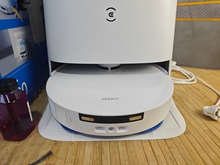 ECOVACS T30 PRO OMNI Robot Aspirador y Fregasuelos