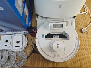 ECOVACS T30 PRO OMNI Robot Aspirador y Fregasuelos