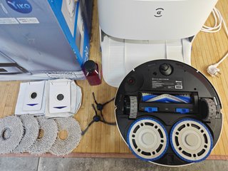ECOVACS T30 PRO OMNI Robot Aspirador y Fregasuelos