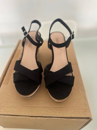 Sandalias Andarina Rosas - Negras - Blancas