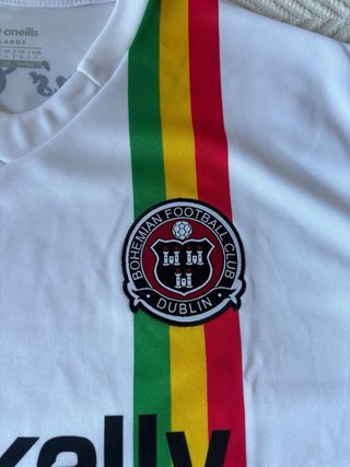 Camiseta Bohemians Bob Marley