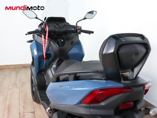 YAMAHA TRICITY 300