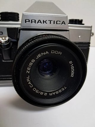 Cámara Praktica TL1000 + Objetivo Carl Zeiss