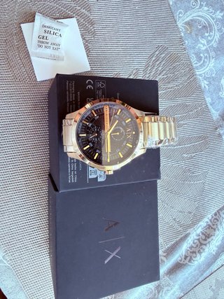 Reloj Armani Exchange Dorado y Negro
