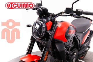 DUCATI SCRAMBLER FULL THROTTLE