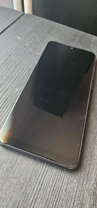 Móvil Wiko Negro