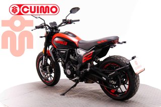 DUCATI SCRAMBLER FULL THROTTLE