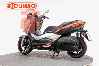 YAMAHA XMAX 300